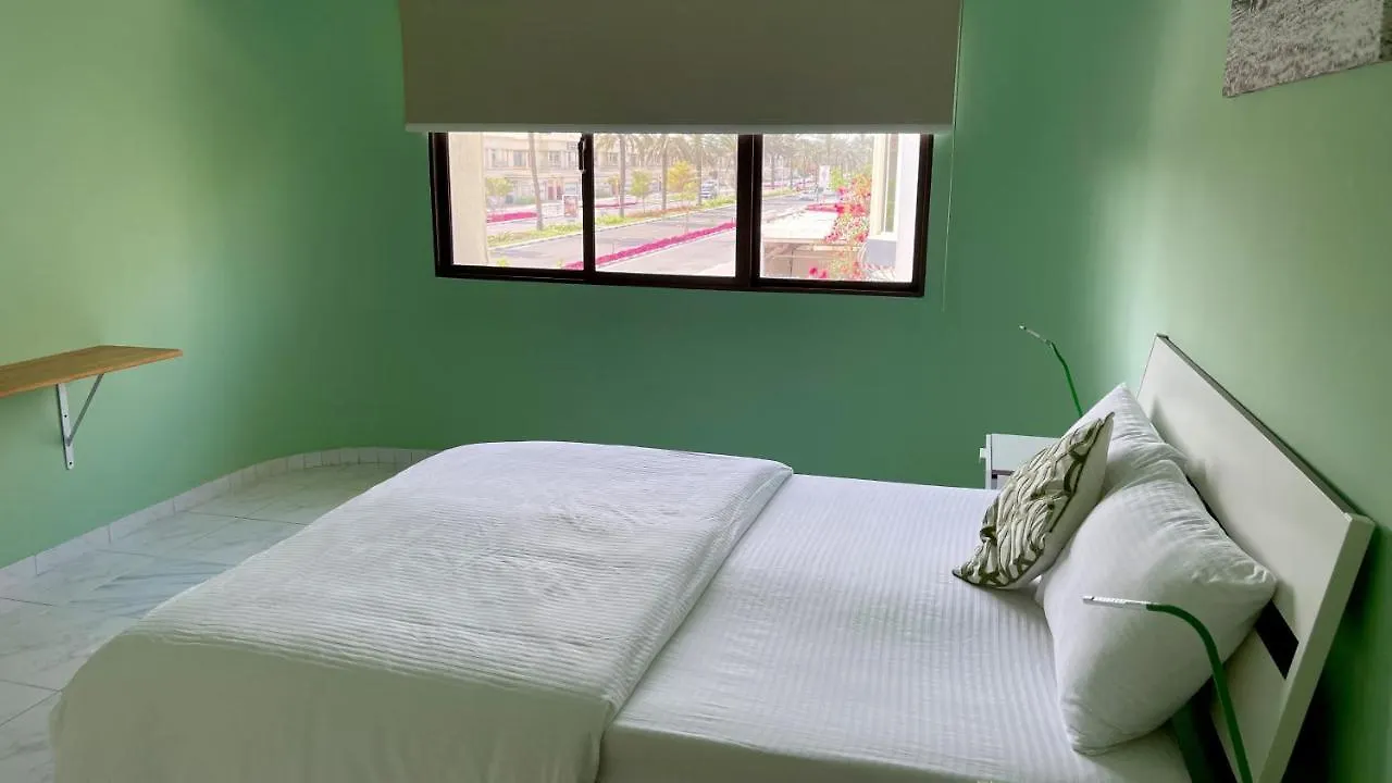 Alice'S Wonderland Villa Dubai 0*,  United Arab Emirates