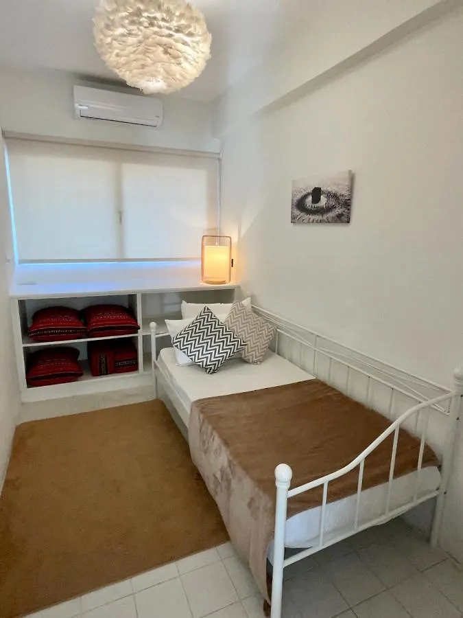 Alice'S Wonderland Villa Dubai 0*,  United Arab Emirates
